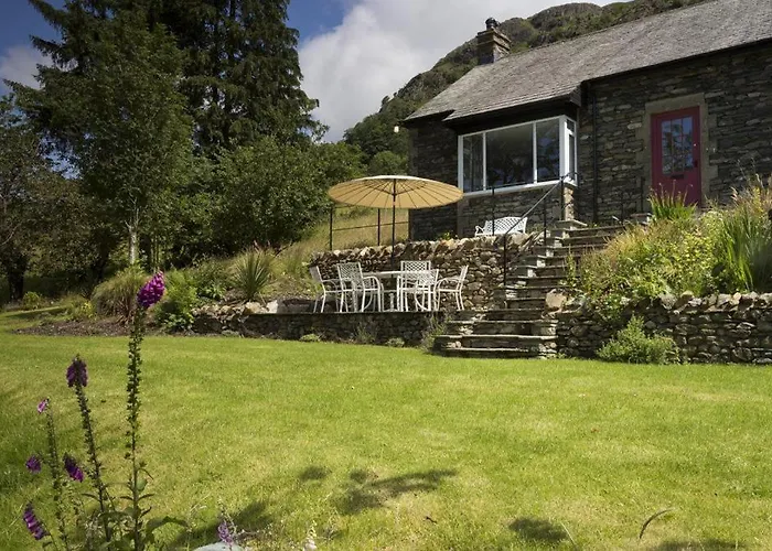 Cherry Garth Patterdale