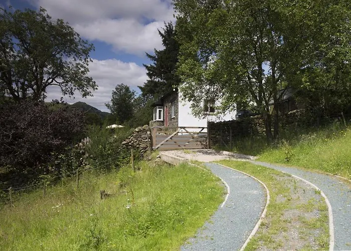 Cherry Garth Patterdale